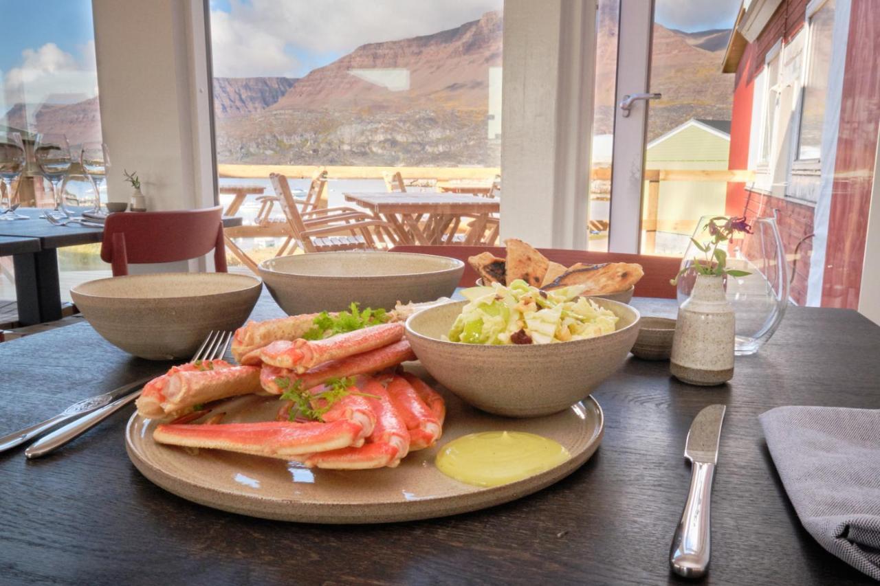 Hotel Disko Island Qeqertarsuaq Exterior foto